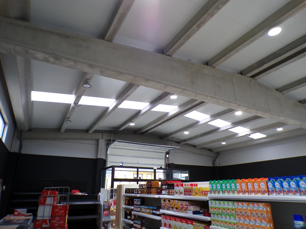 Supermercado en Pontepedra