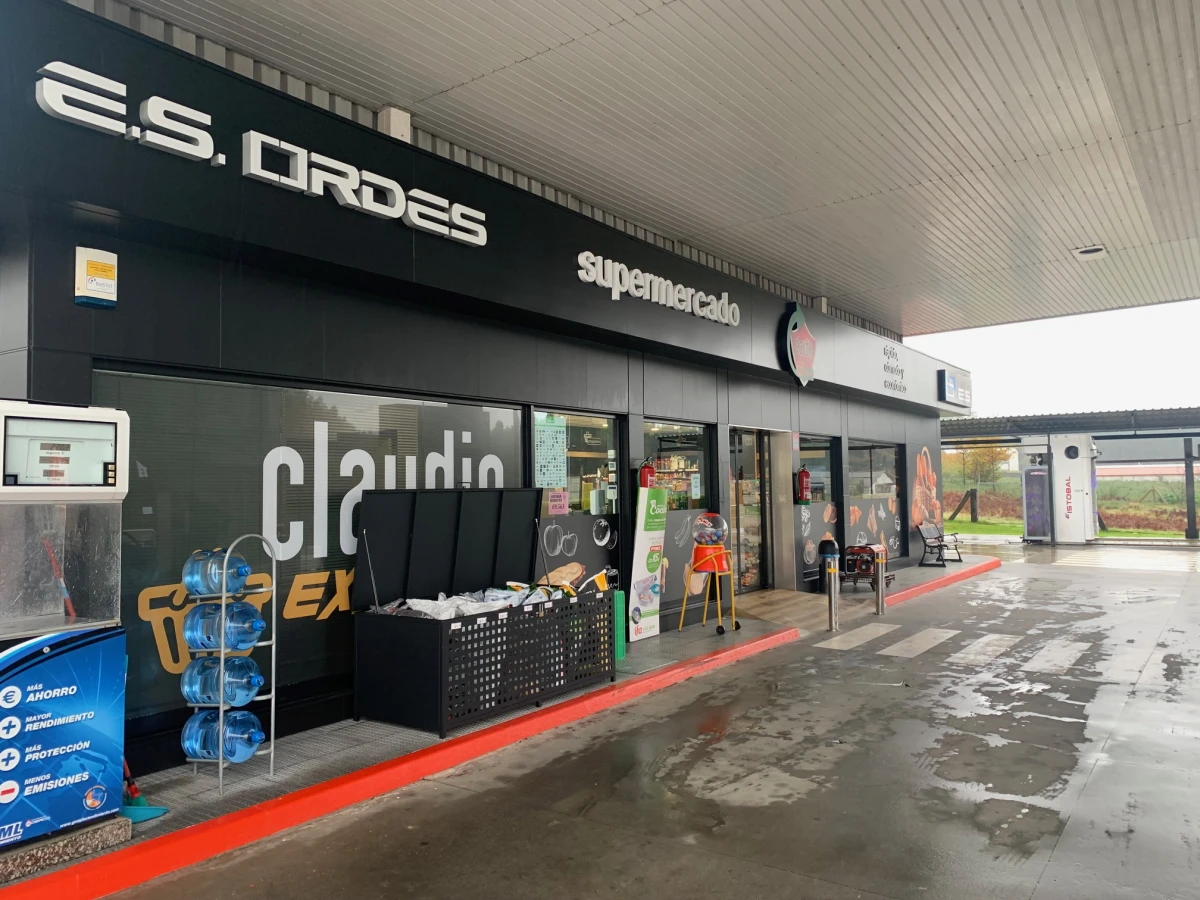 Rehabilitación de espazo de alimentación