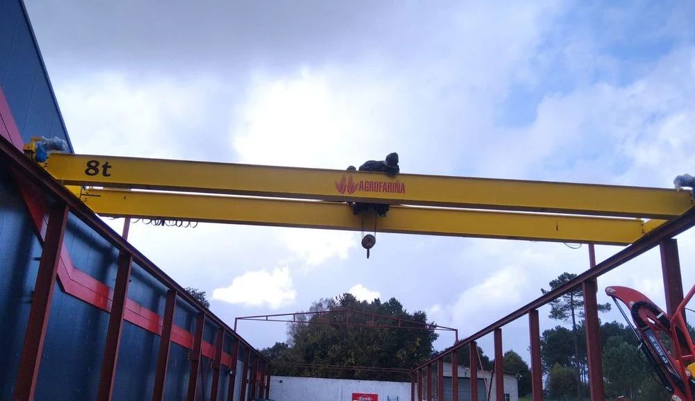Instalación de ponte grúa