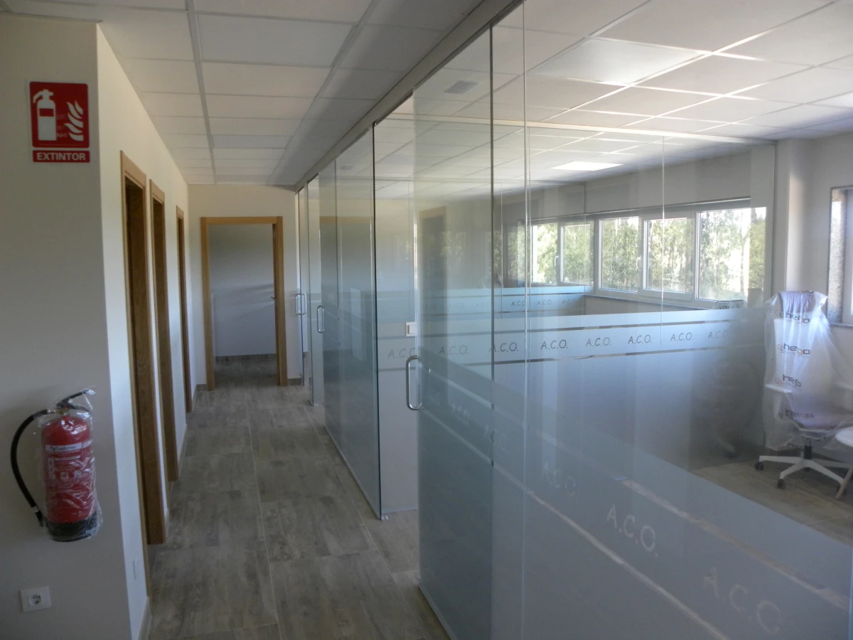 Nave de almacenaxe e comercializacion