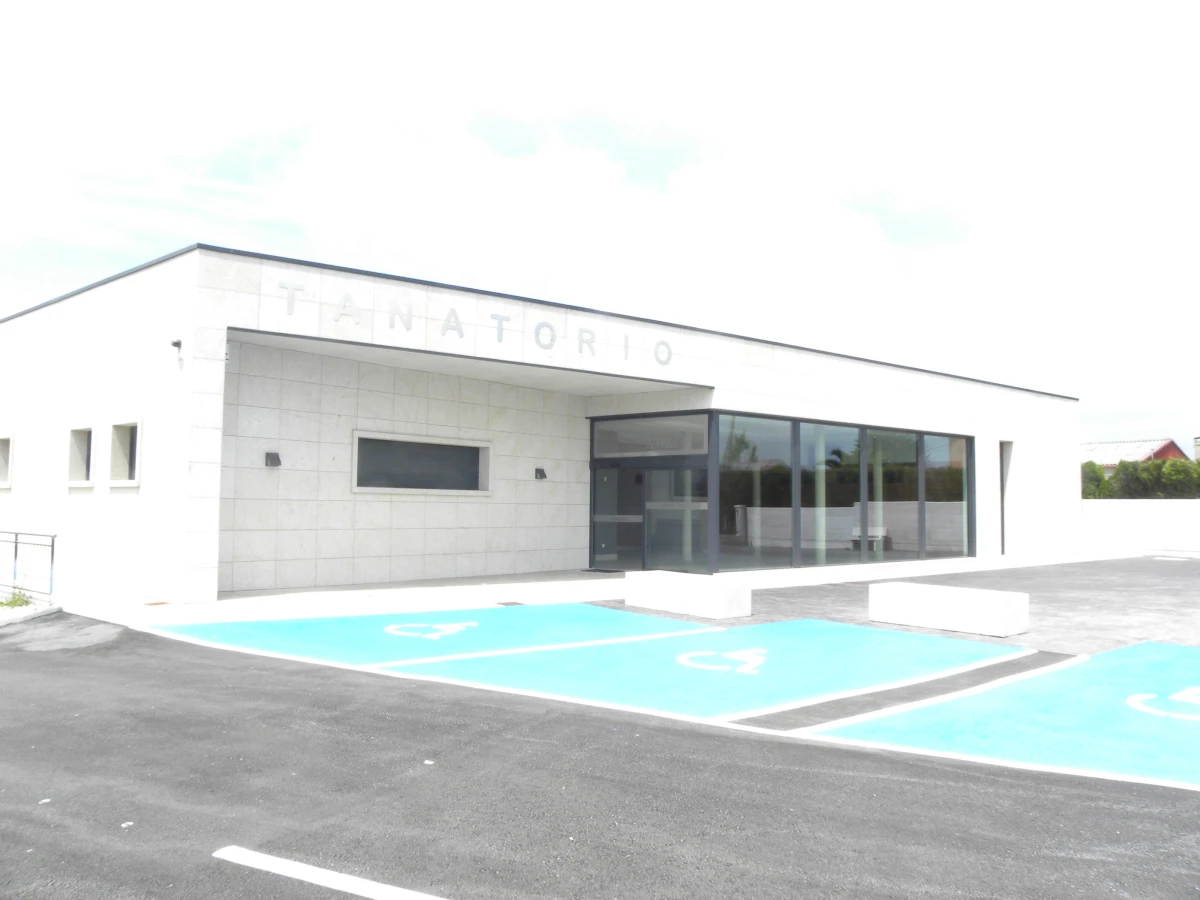 Tanatorio no Mesón do Vento