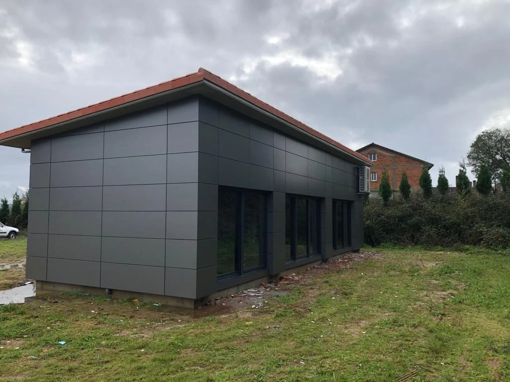 Local social en Añá