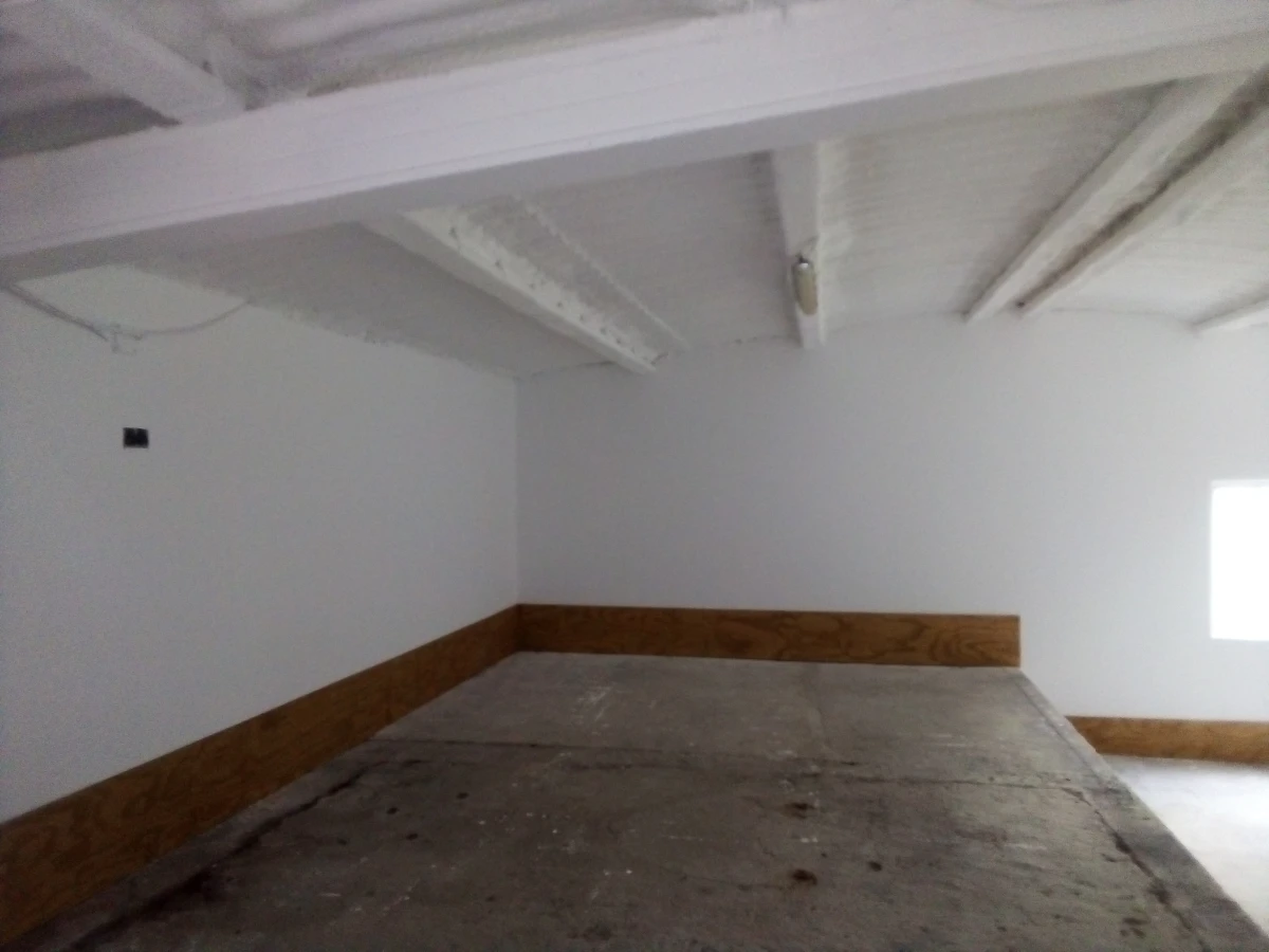 Humanización e rehabilitación do local social de Castelo