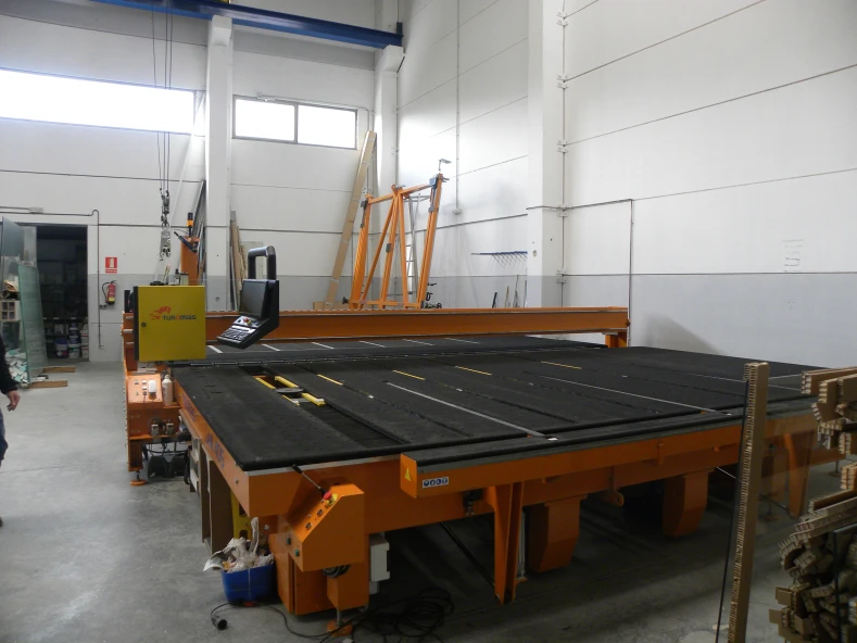 ADQUISICION DE MAQUINARIA  PARA INCREMENTO DA CAPACIDADE PRODUTIVA E REDUCION DE CUSTES