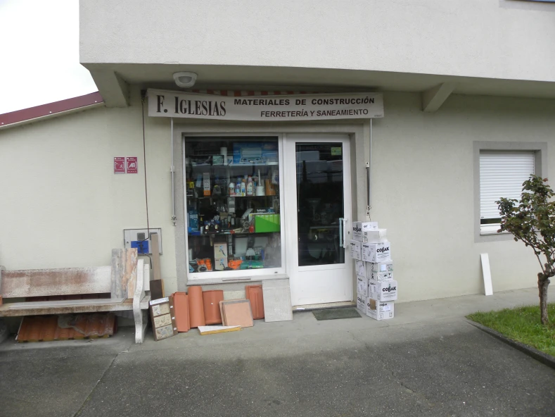 ADQUISICION DE CARRETILLA PARA ALMACEN