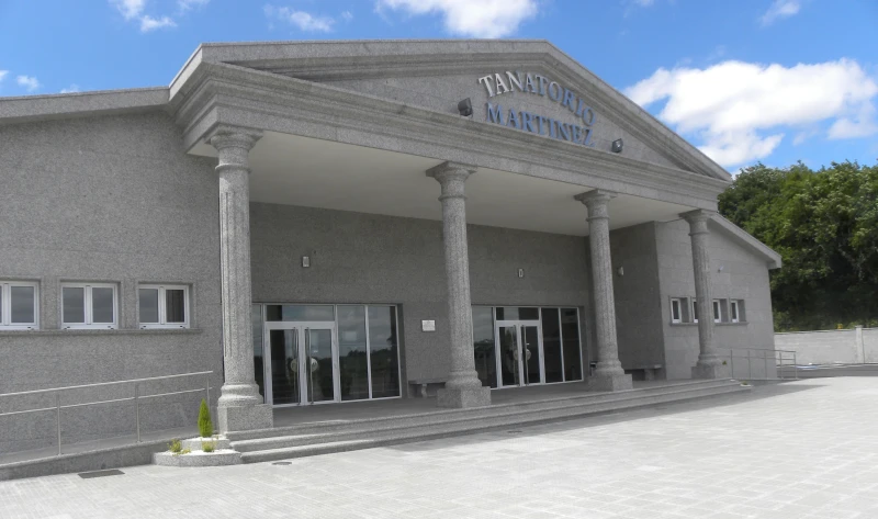 Creacion dun tanatorio en Oroso.