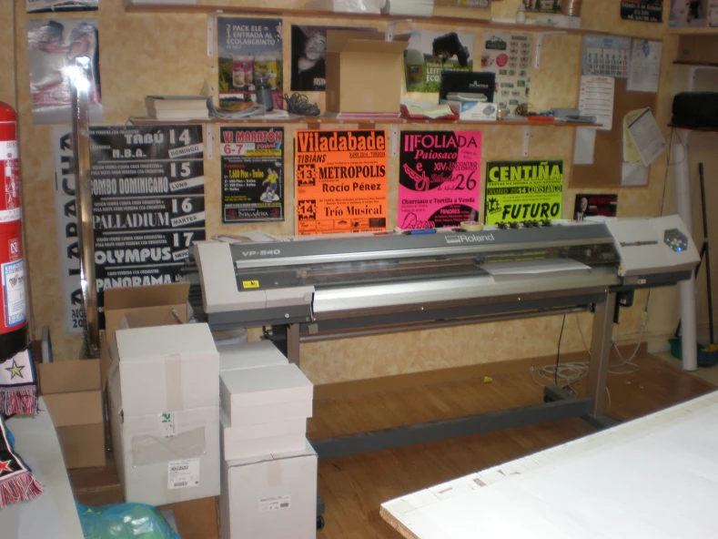 Ampliacion de empresa de artes graficas